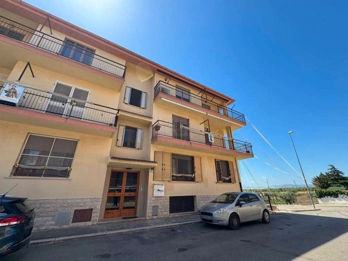 Appartamento quadrilocale in vendita in Via Italia, San Paolo di Civitate