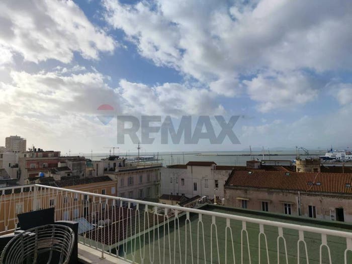 Appartamento con 6 locali in vendita in Via Sardegna, Marina, Cagliari