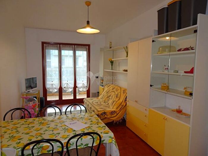 Appartamento bilocale in vendita in Lungomare Armando Diaz, Centro, Ceriale
