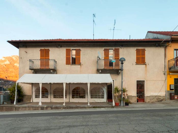 Appartamento con 6 locali in vendita in Via Valle Po, Sanfront