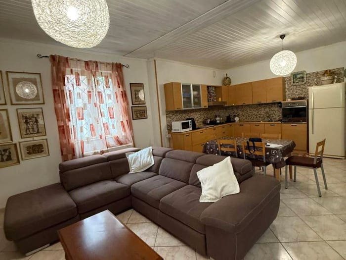 Casa con 5 locali in vendita in Via Tende, Palestrina