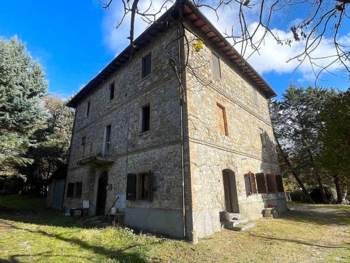 Casa con 6 locali in vendita in Via Uliveto, Centro, Parrano