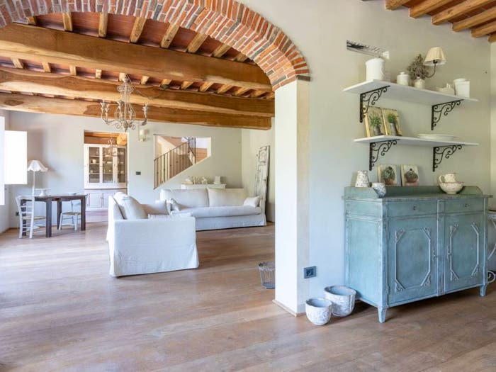 Casa con 6 locali in vendita in Via di Sant'Andrea, Pieve di Compito Sant'Andrea di Compito, Capannori