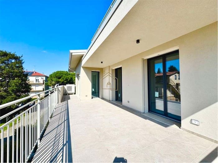 Casa trilocale in vendita in via curiel, Desenzano Centro, Desenzano del Garda
