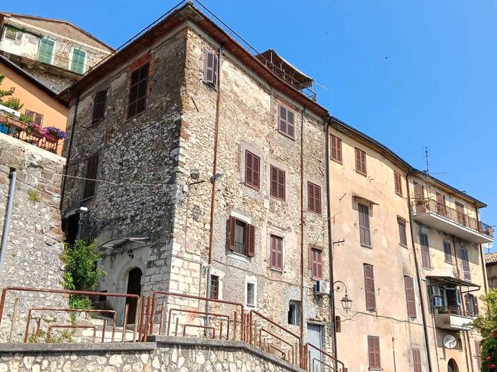 Appartamento trilocale in vendita in Via Sant'Antonio, Centro, Ceccano