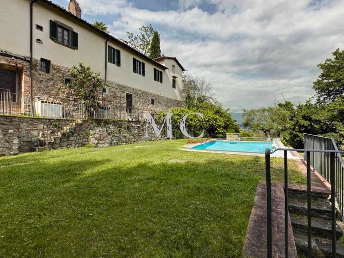 Casa con 6 locali in vendita in Via Nazionale, Incisa In Val D'Arno, Figline e Incisa Valdarno