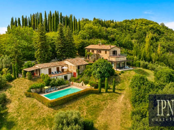 Casa con 6 locali in vendita in Via Roma, Centro, Montone
