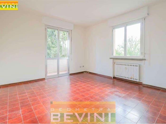 Appartamento trilocale in vendita in Stradello Capitani, Madonnina Tre Olmi, Modena