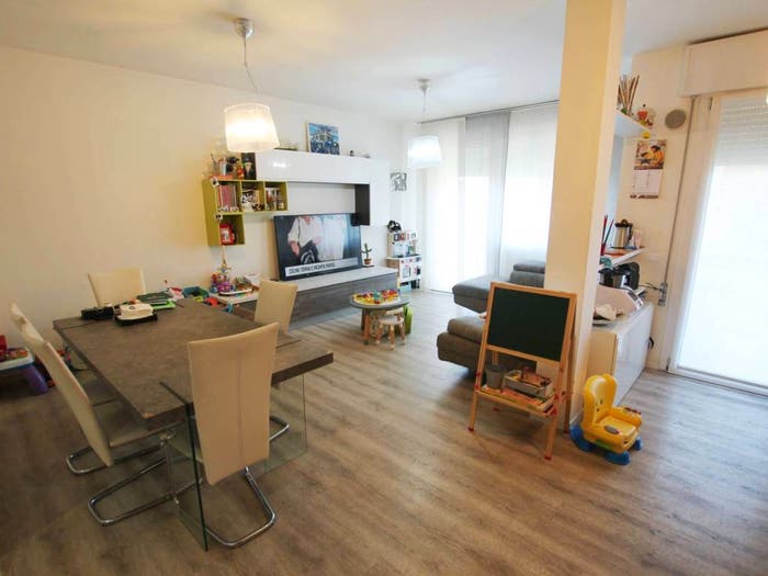 Appartamento quadrilocale in vendita in Via Enrico Bernardi, Santissima Trinità, Padova