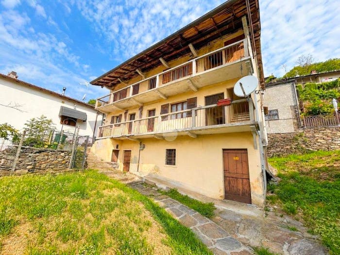 Casa con 5 locali in vendita in Via alla Fontana, Centro, Cossogno