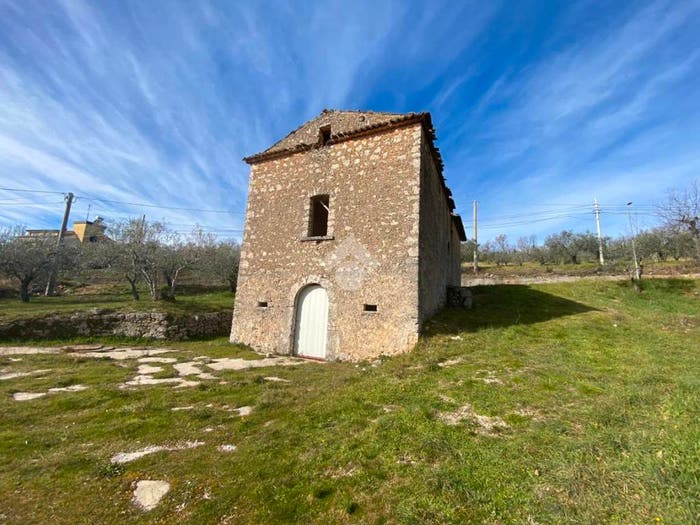 Casa quadrilocale in vendita in VIA TREO, Treo I, Campoli Appennino