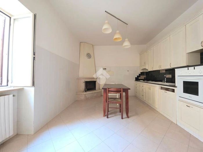 Casa con 6 locali in vendita in Contrada Palmentata, Sant'Agata de' Goti