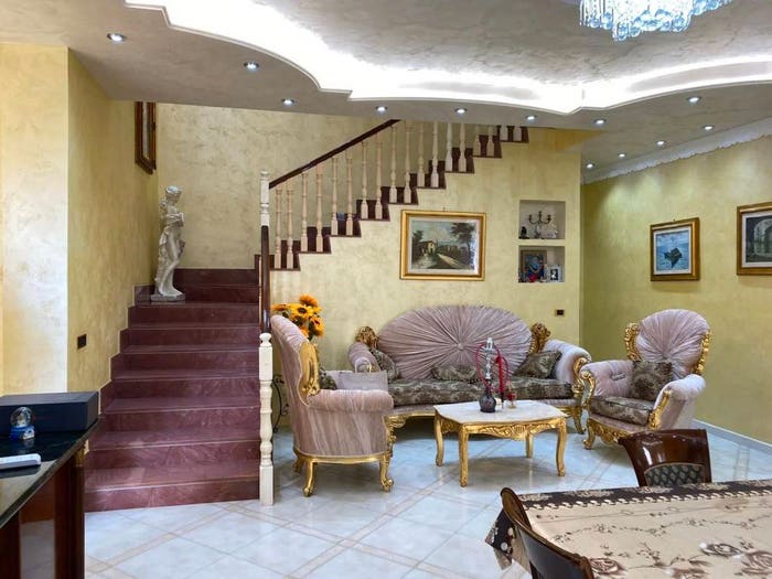 Casa con 5 locali in vendita in Via Avellino, Mondragone