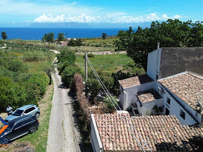 Casa con 6 locali in vendita in Via Antico Casale, Castellammare del Golfo