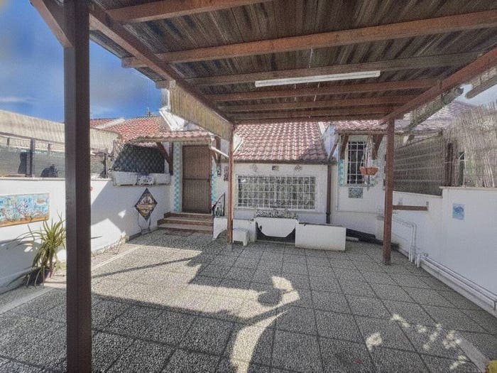 Casa quadrilocale in vendita in via Severino Ferrari, Villaggio Giornalisti Poggio, Anzio