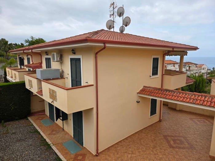 Appartamento trilocale in vendita in Contrada Piano delle Donne, Centro, Belvedere Marittimo