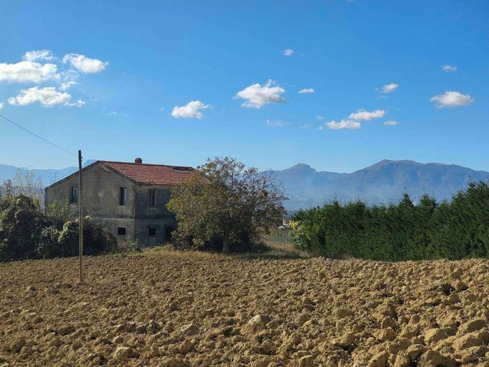Casa con 6 locali in vendita in Via Campo delle Mura, Acquaviva Picena