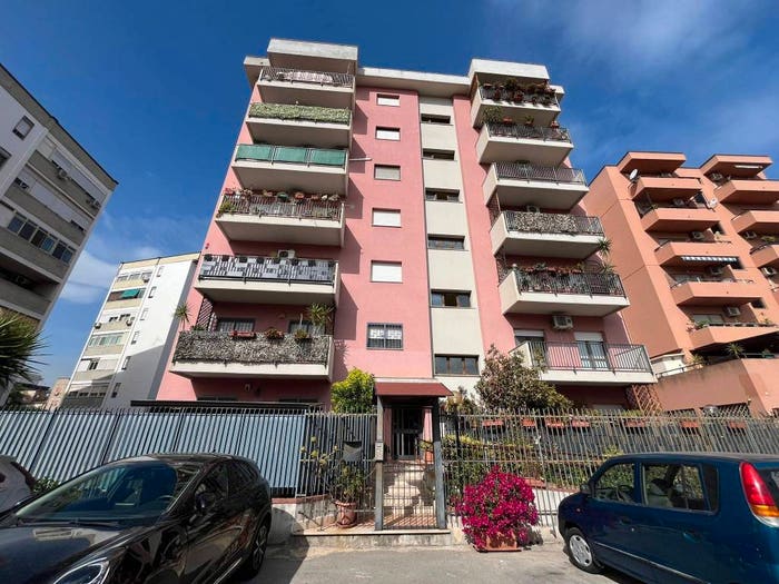 Appartamento quadrilocale in vendita in Via Giulio Bonafede, Uditore Leonardo Da Vinci Alta, Palermo