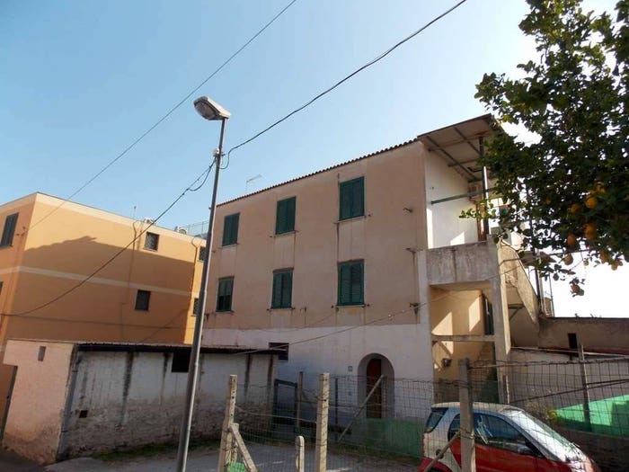 Appartamento con 6 locali in vendita in Via Le Croci, Monte di Procida