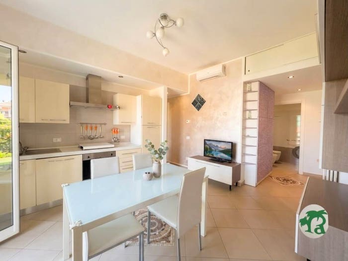 Appartamento trilocale in vendita in Via Aurelia, Centro, Loano