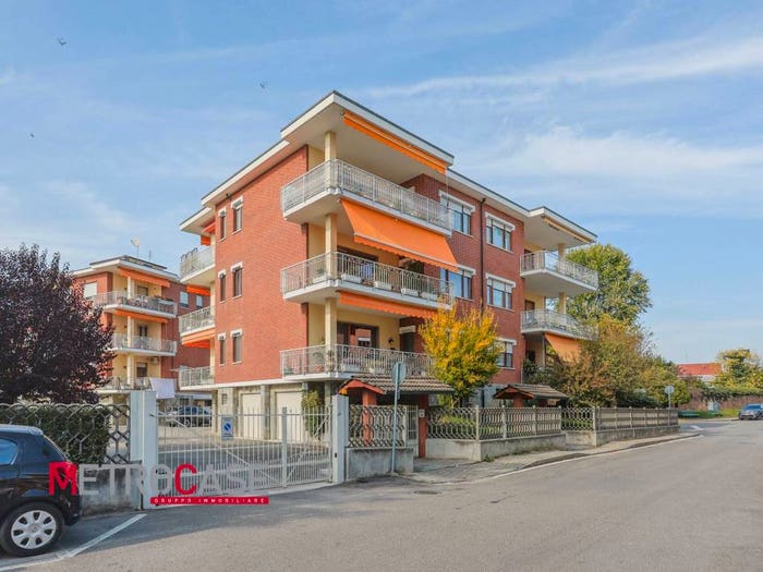Appartamento quadrilocale in vendita in Via Gorizia, Centro, Poirino