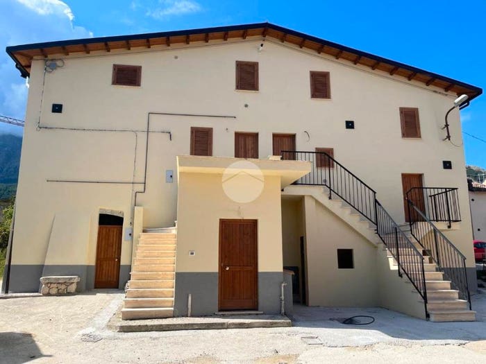 Appartamento bilocale in vendita in Via Capo la Costa Nuova, Bagno Monticchio, L'Aquila