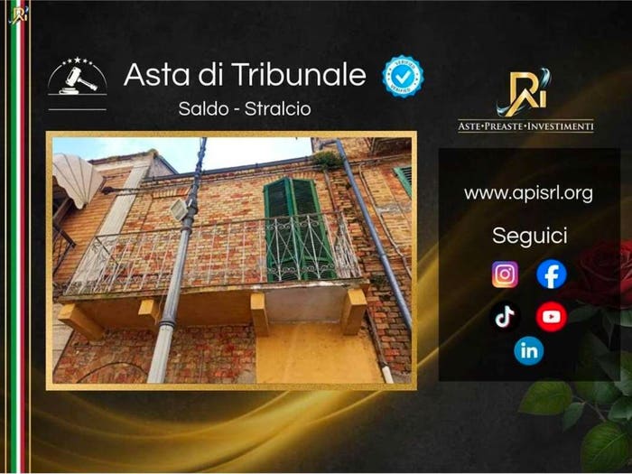 Appartamento con 6 locali in vendita in Viale Roma, Centro, Nereto