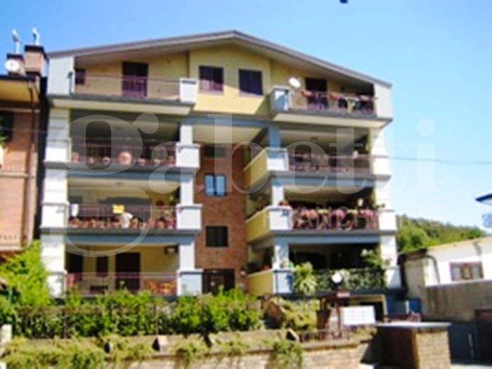 Appartamento trilocale in vendita in Via Taverna Campanile, Centro, Monteforte Irpino