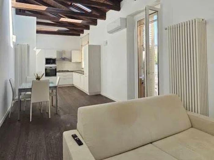 Appartamento trilocale in vendita in Via Gianfrancesco Paparo, Centro Storico, Catanzaro
