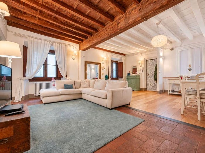 Appartamento con 6 locali in vendita in Via dei Palchetti, Piazza della Repubblica, Firenze