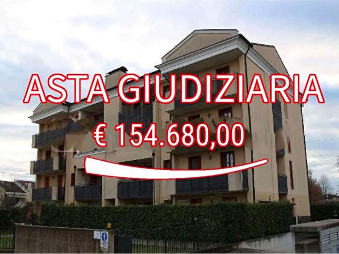 Appartamento quadrilocale in vendita in Vicolo Armando Diaz, Marcon