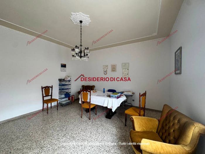 Appartamento con 5 locali in vendita in Via Giuseppe Cesarò, Casa Santa, Erice
