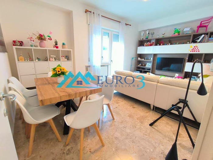 Appartamento quadrilocale in vendita in Via Perugia, Ascoli Piceno