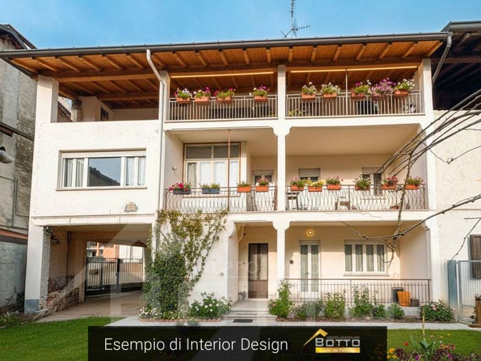Casa con 5 locali in vendita in Via IV Novembre, Cavaglio d'Agogna
