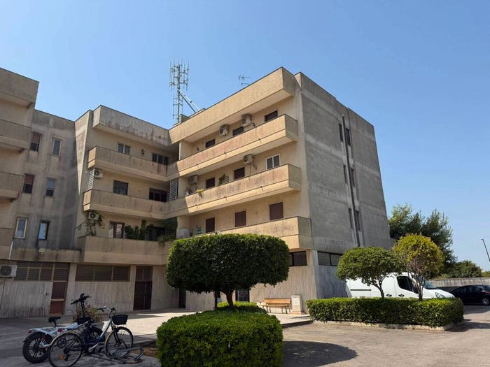 Appartamento con 6 locali in vendita in Via Adriatica, Santa Rosa, Lecce