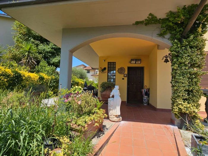 Casa con 6 locali in vendita in Via Filippo Brunelleschi, Centro, Poggio a Caiano