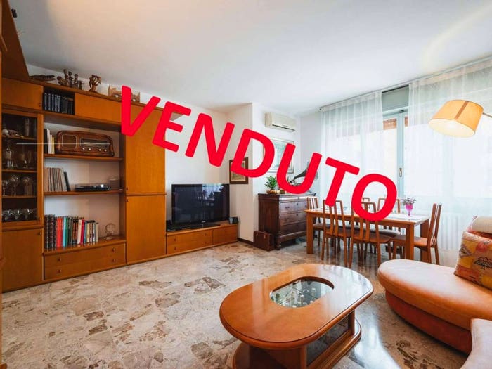 Appartamento quadrilocale in vendita in via Tommaso D'Aquino, Cittadella Villaggio Dalmazia, Novara