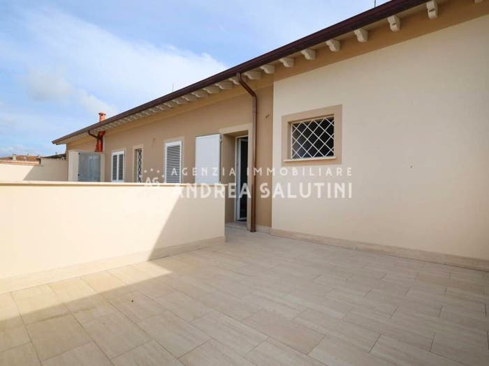 Appartamento trilocale in vendita in Via Nicolta, Centro, Cascina