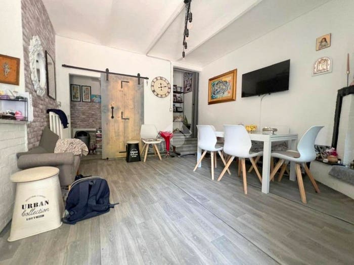 Casa con 5 locali in vendita in Frazione Quarto Superiore, Quarto Valenzani, Asti