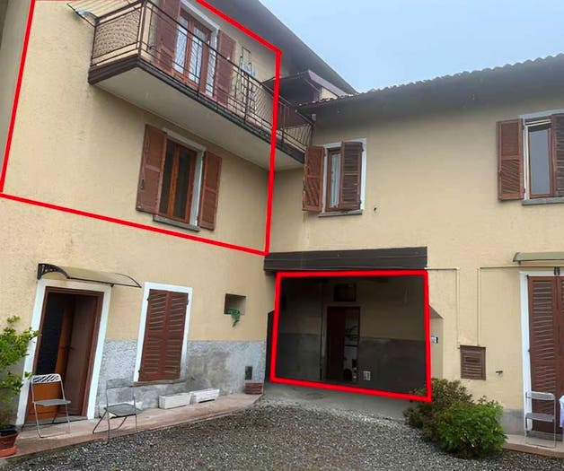 Appartamento trilocale in vendita in Via Manzoni, Albavilla