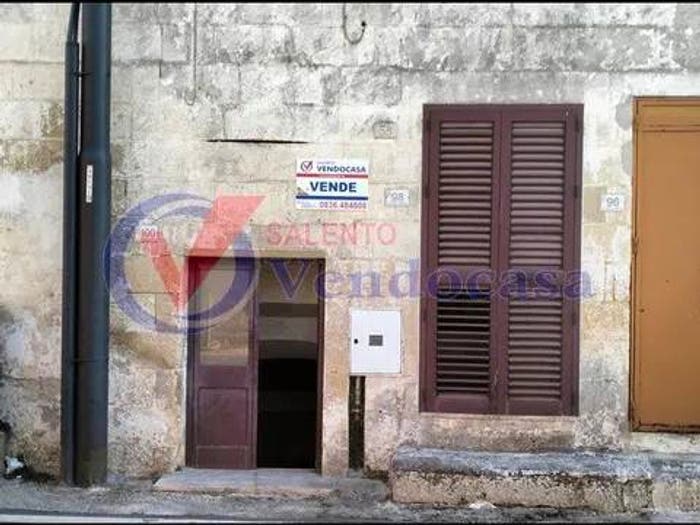 Casa monolocale in vendita in Via Gabriele D'Annunzio, Centro, Poggiardo