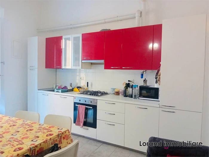 Appartamento con 5 locali in vendita in Sant'Antonio, Pisa