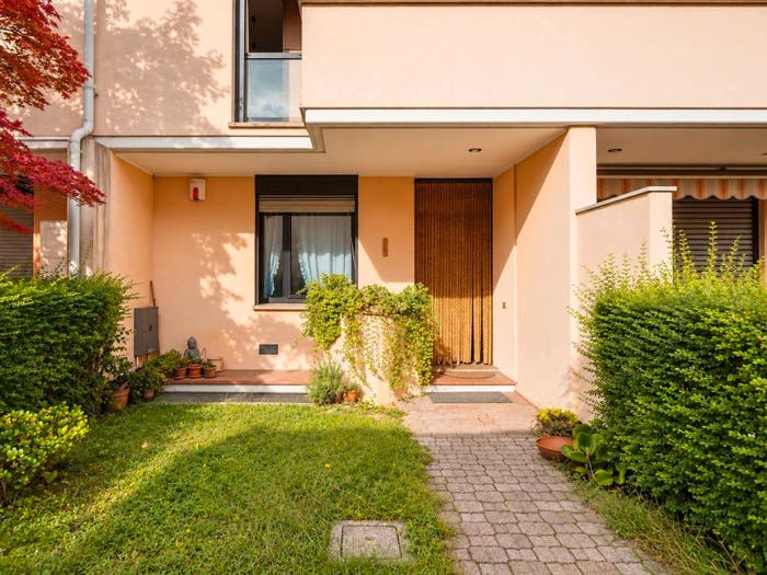 Casa con 6 locali in vendita in Via Vittorio Bachelet, Centro, Casier