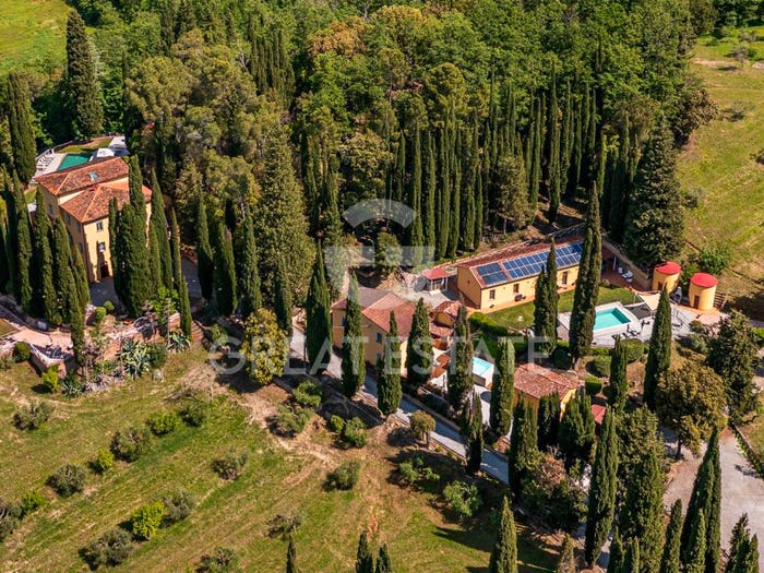 Casa con 6 locali in vendita in Centro, Chiusi