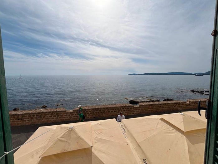 Appartamento trilocale in vendita in Via Camillo Benso di Cavour, Centro Storico, Alghero