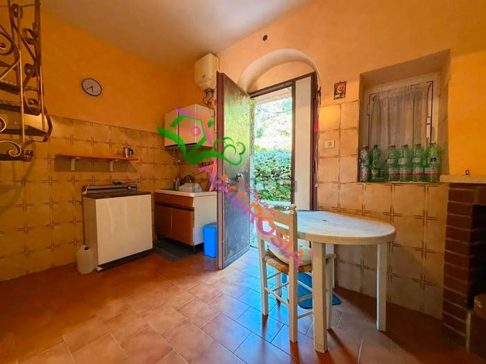 Appartamento trilocale in vendita in Via Roma, Casape