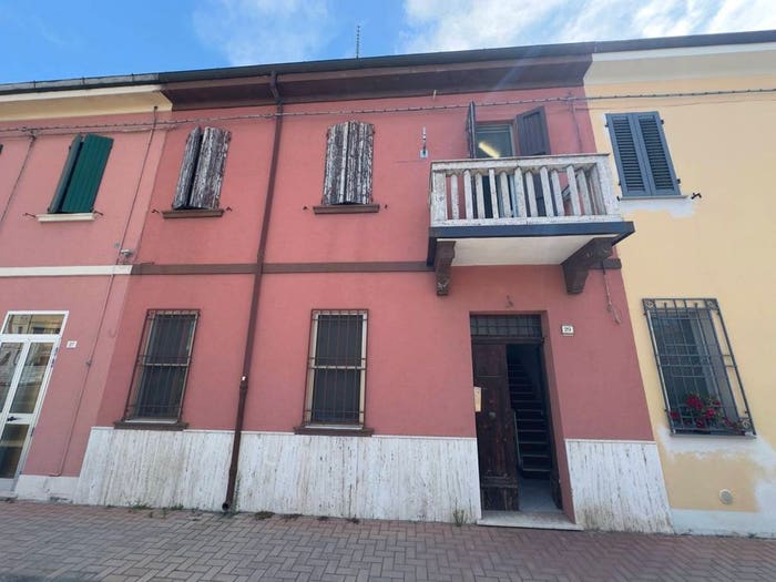 Casa con 6 locali in vendita in Via Celletta, Centro, Argenta