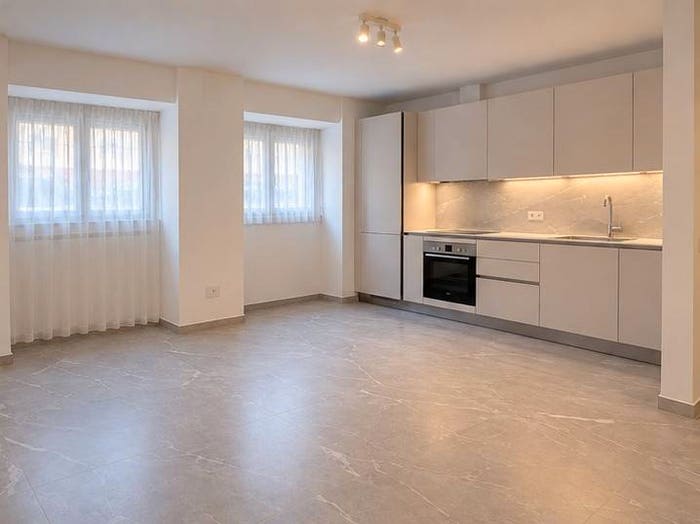 Appartamento bilocale in vendita in Via Ippolito Nievo, Sempione, Milano