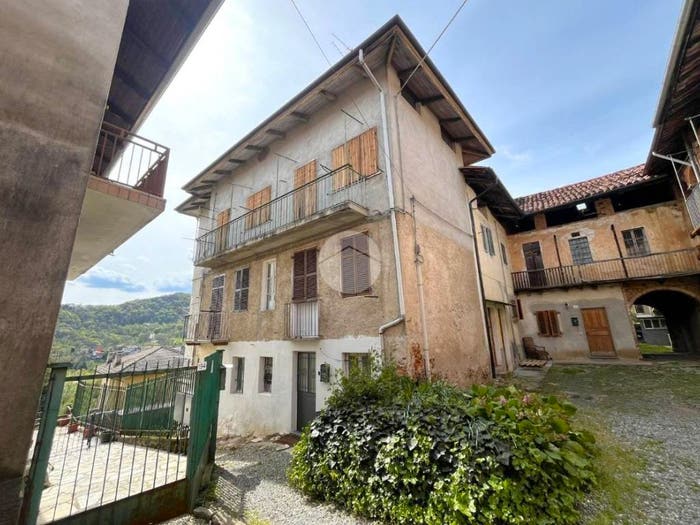 Appartamento trilocale in vendita in Via Matteotti, Pralungo