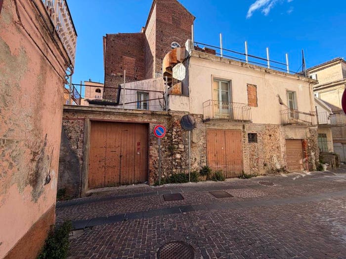 Casa quadrilocale in vendita in Via Camillo Benso di Cavour, Nicastro Sambiase, Lamezia Terme